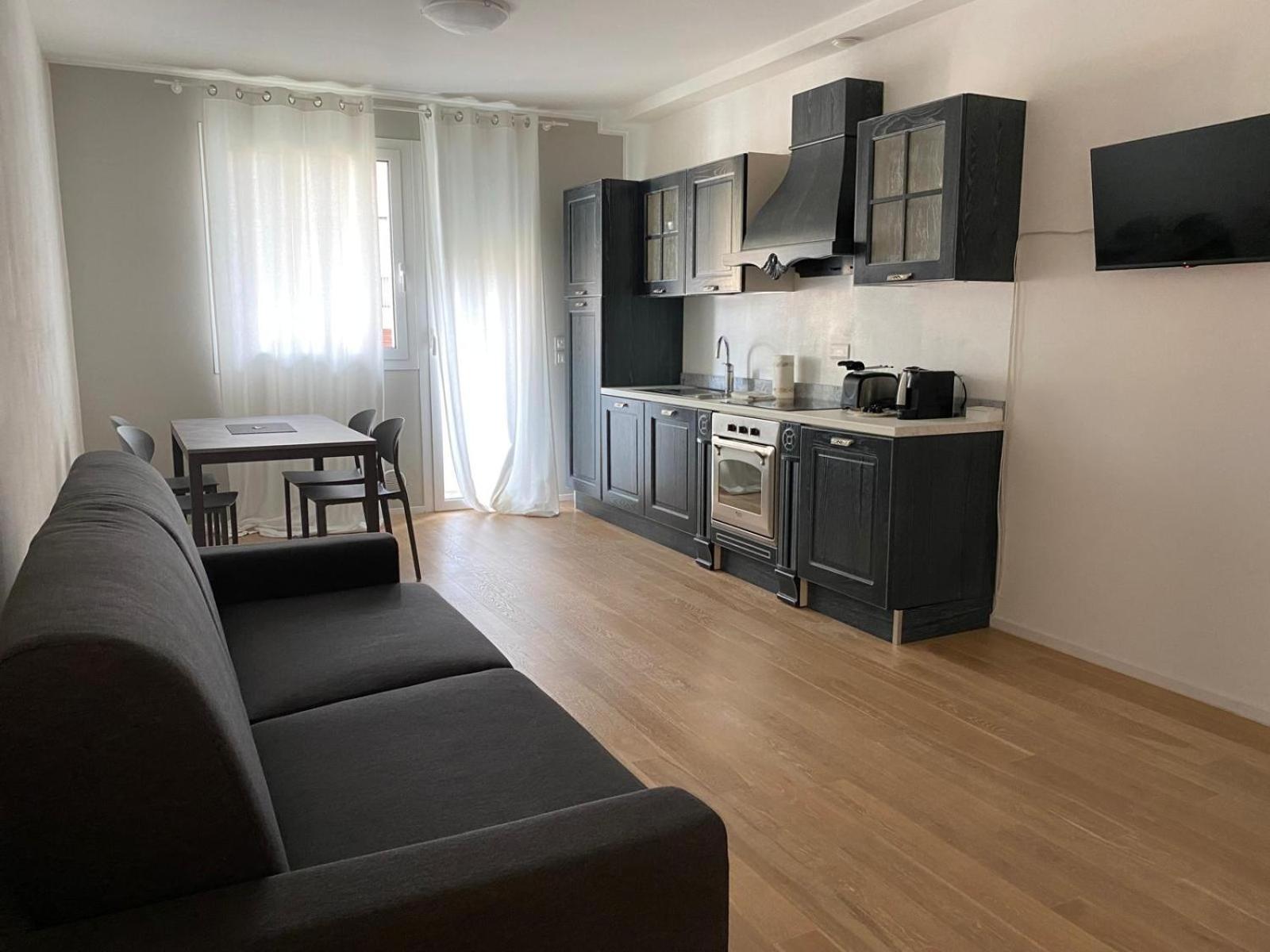 Welc-Om Padova Santa Sofia Apartment ภายนอก รูปภาพ