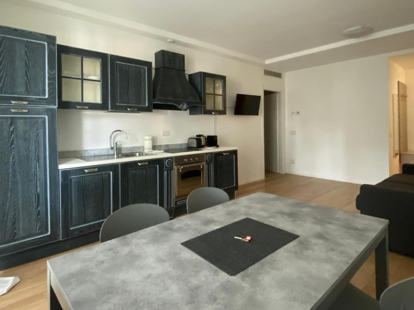 Welc-Om Padova Santa Sofia Apartment ภายนอก รูปภาพ